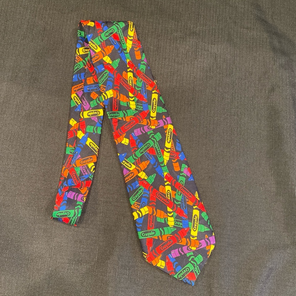 Crayola vintage Vibrant Crayon Tie